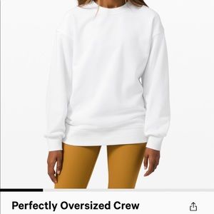 **SOLD** lululemon Perfectly Oversized Crew White